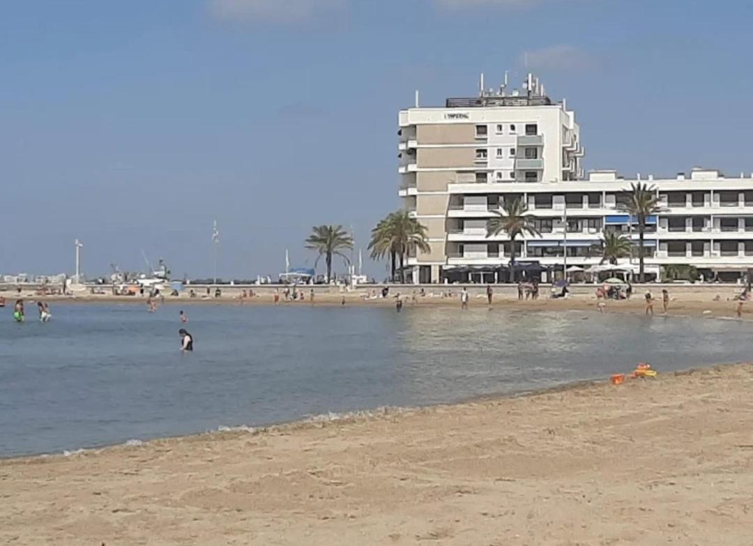Cote Plage Hyper Centre - Bord De Mer Le Grau-du-Roi Extérieur photo